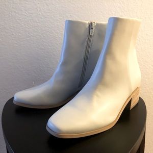 Dolce Vita White Boots